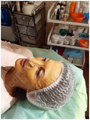 уходовая процедура с маской «Золотое сияние» Klapp